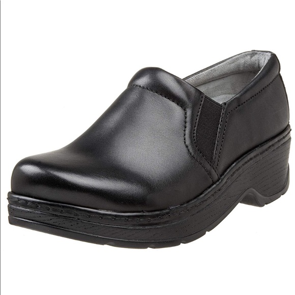 klogs slip resistant shoes